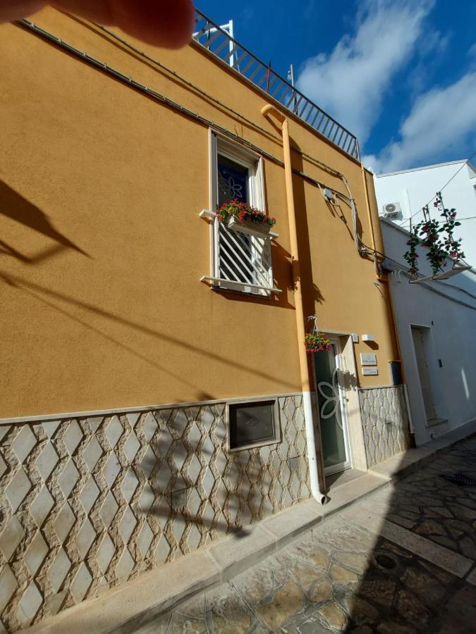 Dimora La Fresia Apartment Massafra Exterior photo